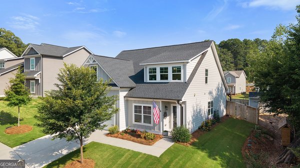 120 Russell Way, Athens