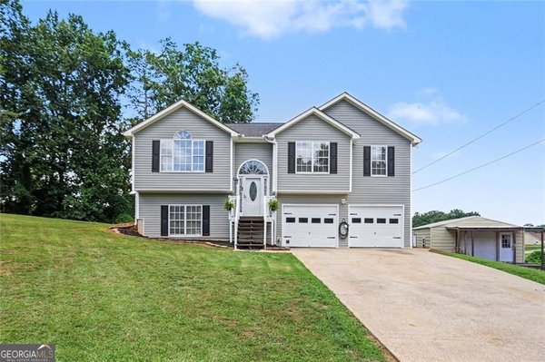 328 Lacy Court, Villa Rica