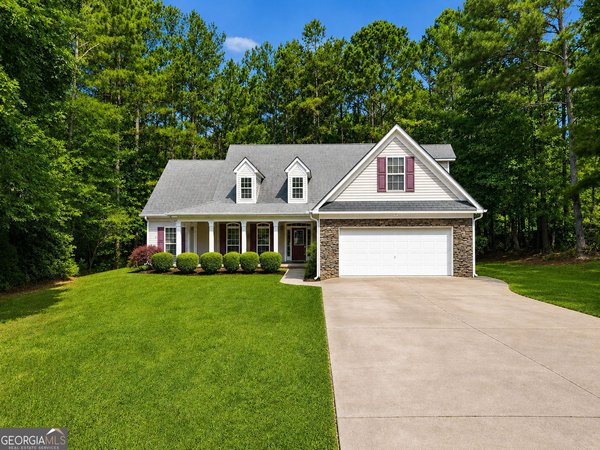 8876 Camp Tree Ct Court Winston