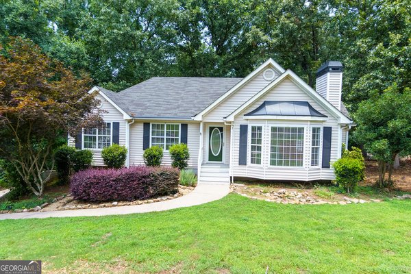 main picture of 6990 Shady Oak Lane, Cumming