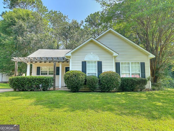 109 Ridgefield Drive, Lagrange