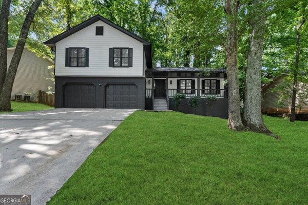1696 Fieldgreen Overlook Stone Mountain