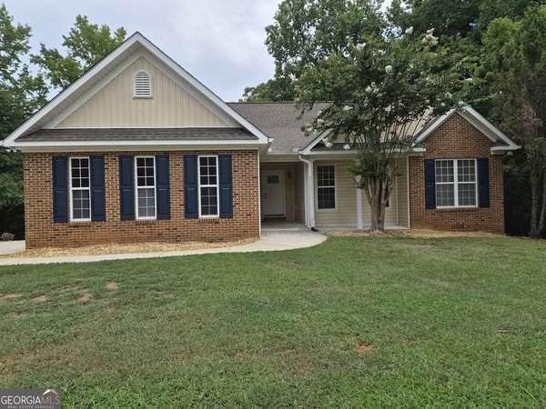 331 Wimbledon Court, Macon