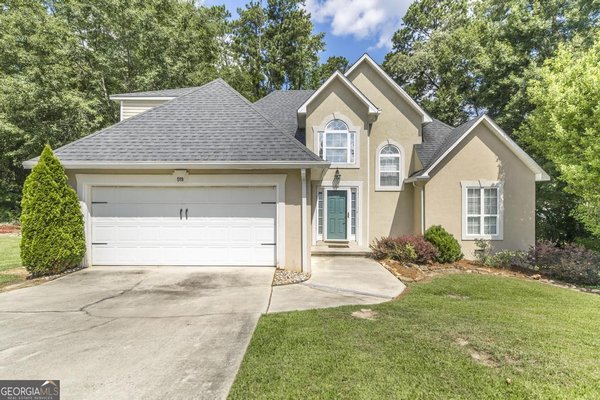 519 Ferncliff Terrace, Macon