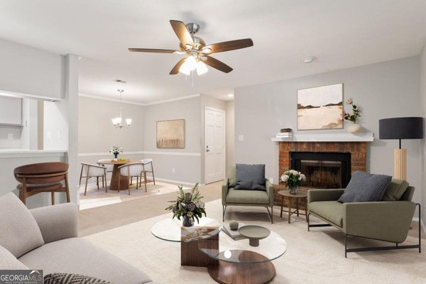 1009 McClelen Way, Decatur