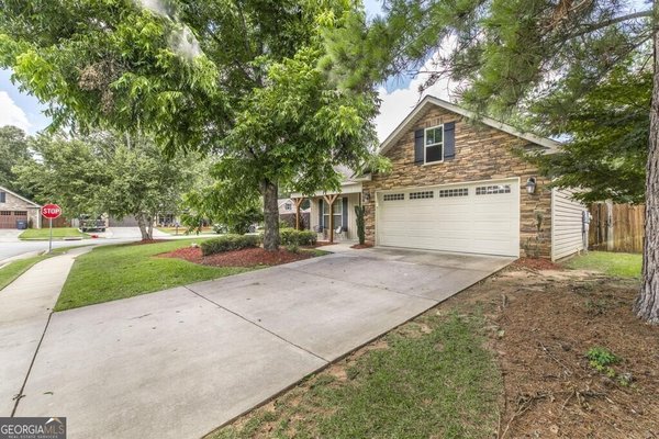 804 Amherst Street, Kathleen