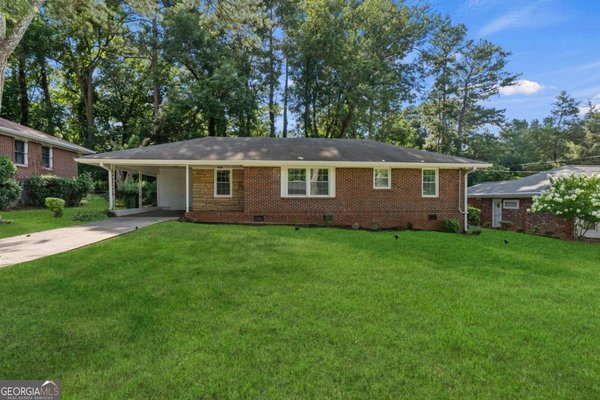 1979 Creekside Court, Decatur