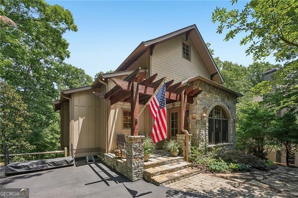 63 Choctaw Ridge, Big Canoe