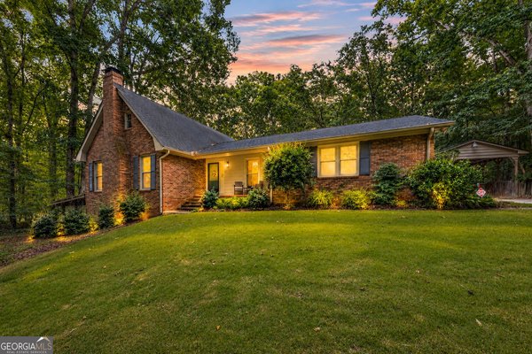 1761 Robinhood Road, Watkinsville