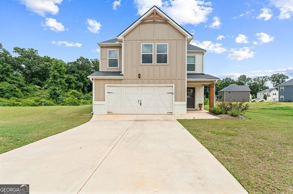 110 Red Barn Court Perry