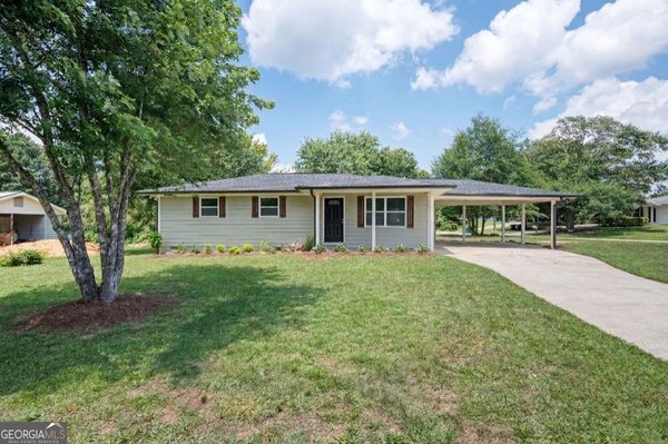 163 Pierce Road, Hiram