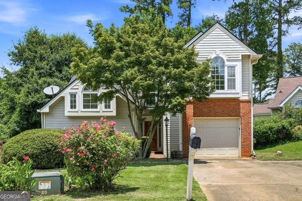 2293 Collinworth Drive, Marietta