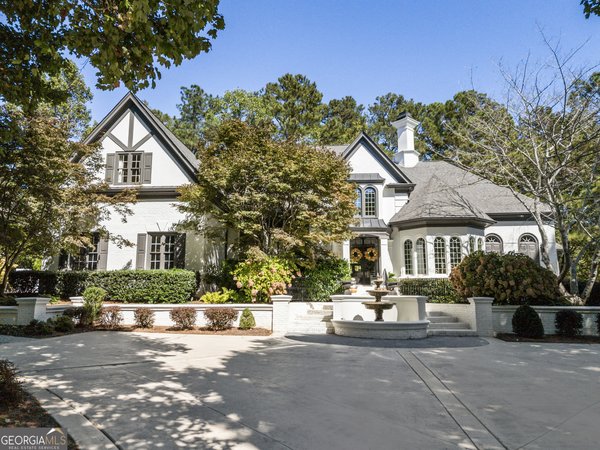 80 Club Court, Alpharetta