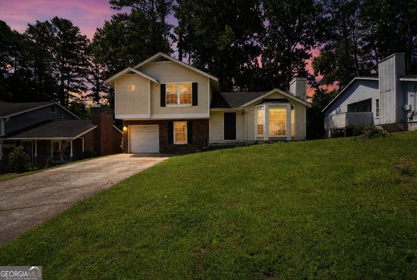 2045 Marbut Forest Drive, Lithonia