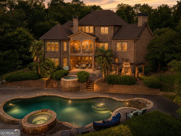 2020 Derby Lane, Braselton