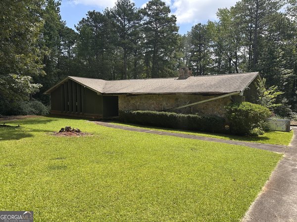 4520 Thompson Road, Atlanta