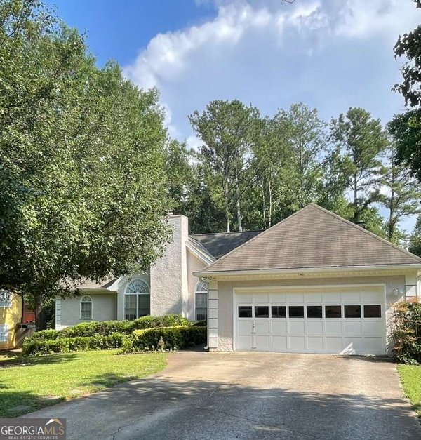 705 Birch Ridge Drive, Roswell