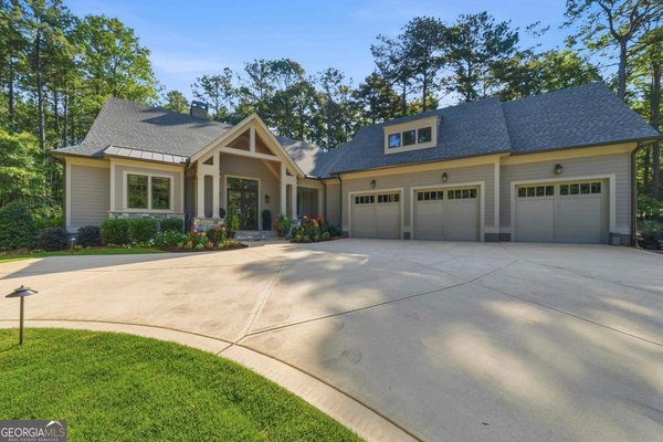 1060 Centennial Post Greensboro