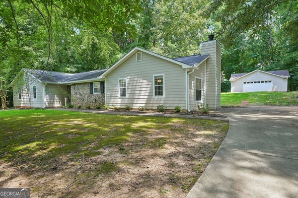 185 Starrs Mill Drive, Senoia