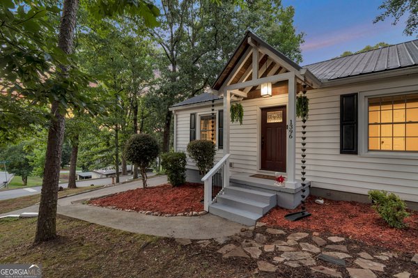 1396 Enota Avenue Gainesville