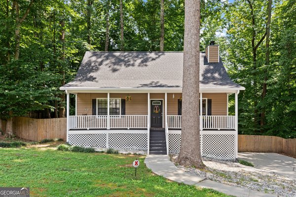 389 Saint Albans Court, Mableton
