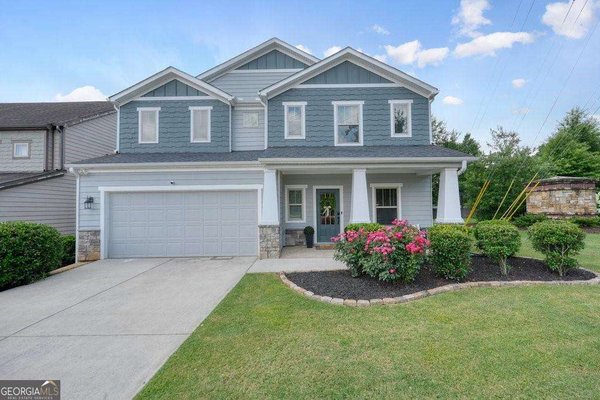 100 Grove View Road, Woodstock