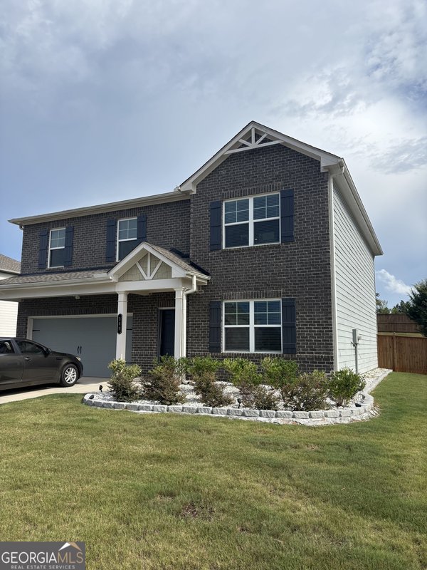 369 Amsterdam Way, Hampton