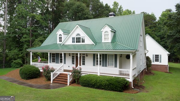 main picture of 8145 Bennett Lane, Gainesville
