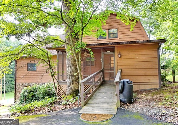 19 Pine Ridge Terrace, Blairsville