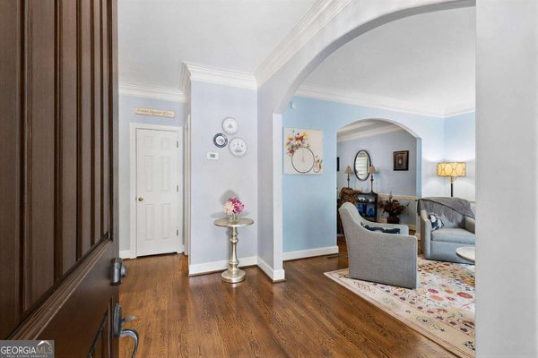 main picture of 2770 Brookgrove Lane, Atlanta