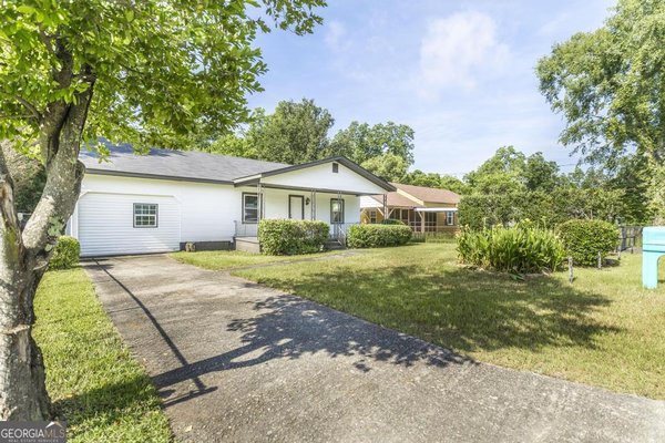 1140 Schley Street, Macon