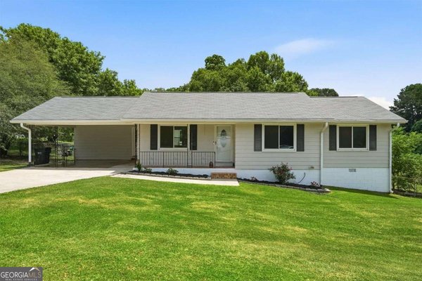 110 Point View Court Tyrone