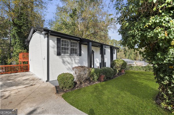 1969 Valley Ridge Drive, Atlanta