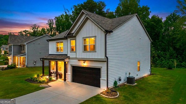 4856 Golden Finch Lane, Powder Springs