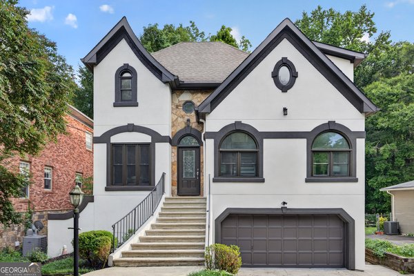 1419 Cartecay Drive, Brookhaven