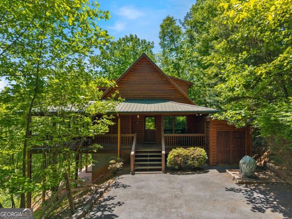 161 Huntington Way, Blue Ridge
