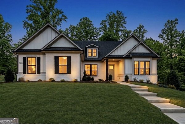 2855 Medford Drive, Cumming
