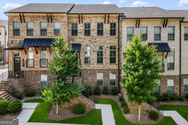600 Alexander Hills, Decatur