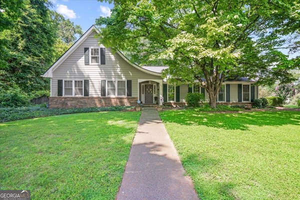 1843 Mountain Creek Drive, Stone Mountain