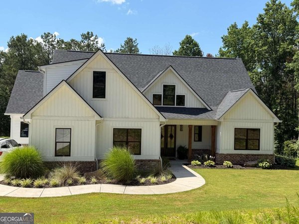 1800 Hutcheson Ferry Road Whitesburg