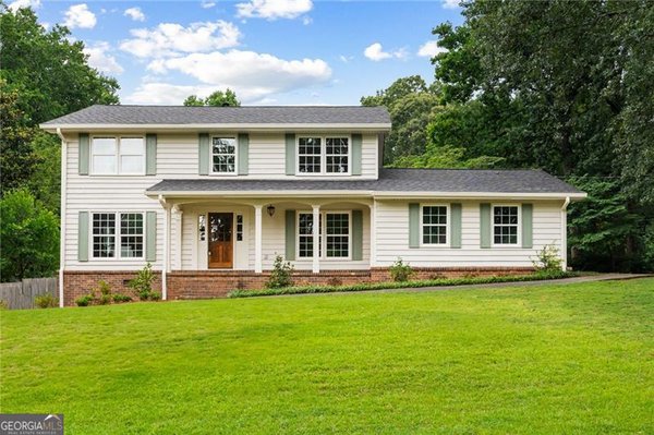 194 Pioneer Trail, Marietta