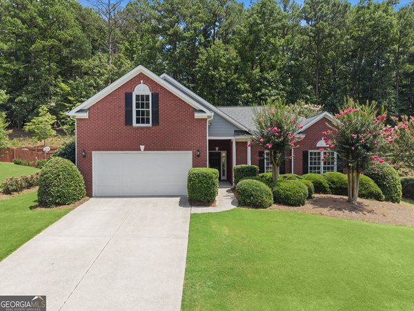 1011 Blankets Creek Drive Canton