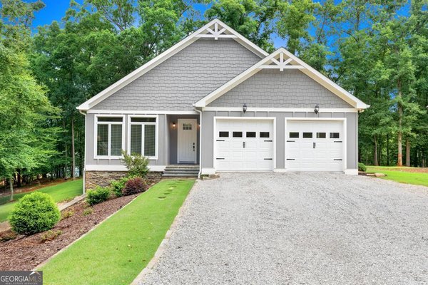 81 Shea Drive Hartwell