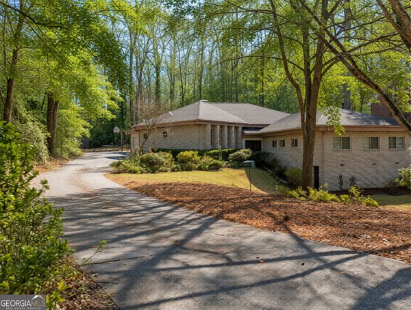 2153 Starfire Drive, Atlanta