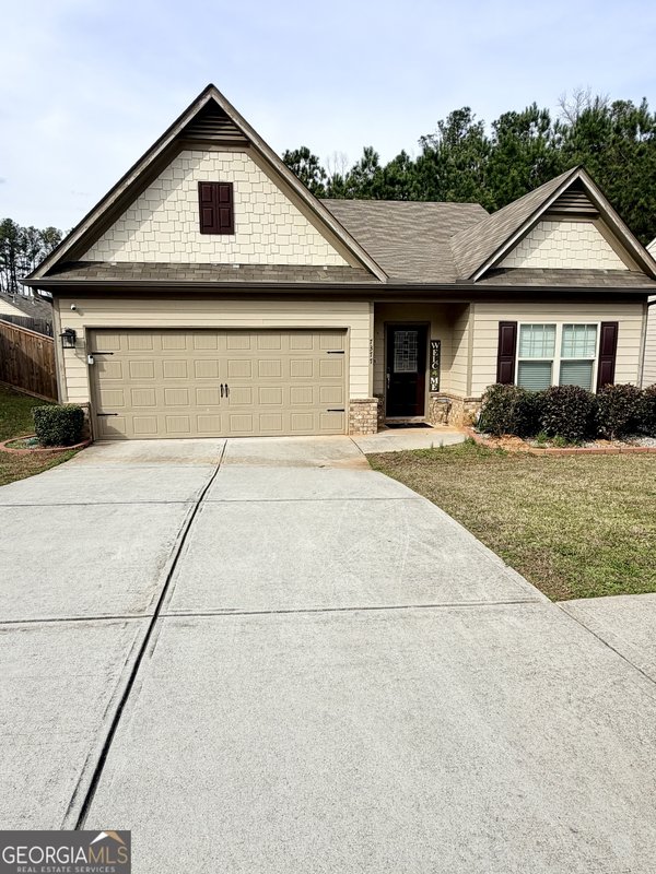 7377 Saint Peter Way, Fairburn
