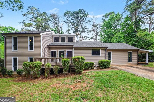 6742 Oakland Drive Douglasville