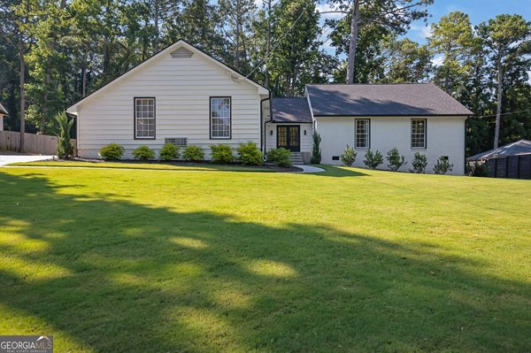 514 Dogwood Circle, Norcross