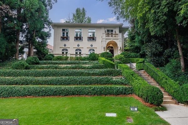 388 Beverly Road, Atlanta