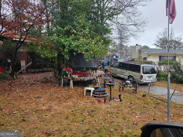 1215 Stoneham Court Atlanta