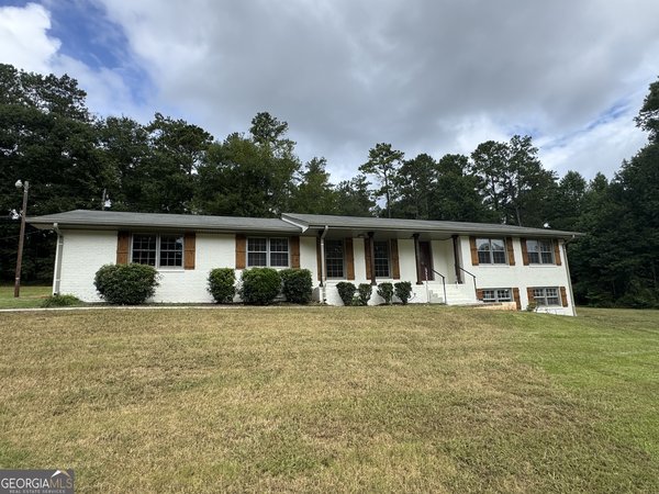 1125 Crumbley Road, McDonough